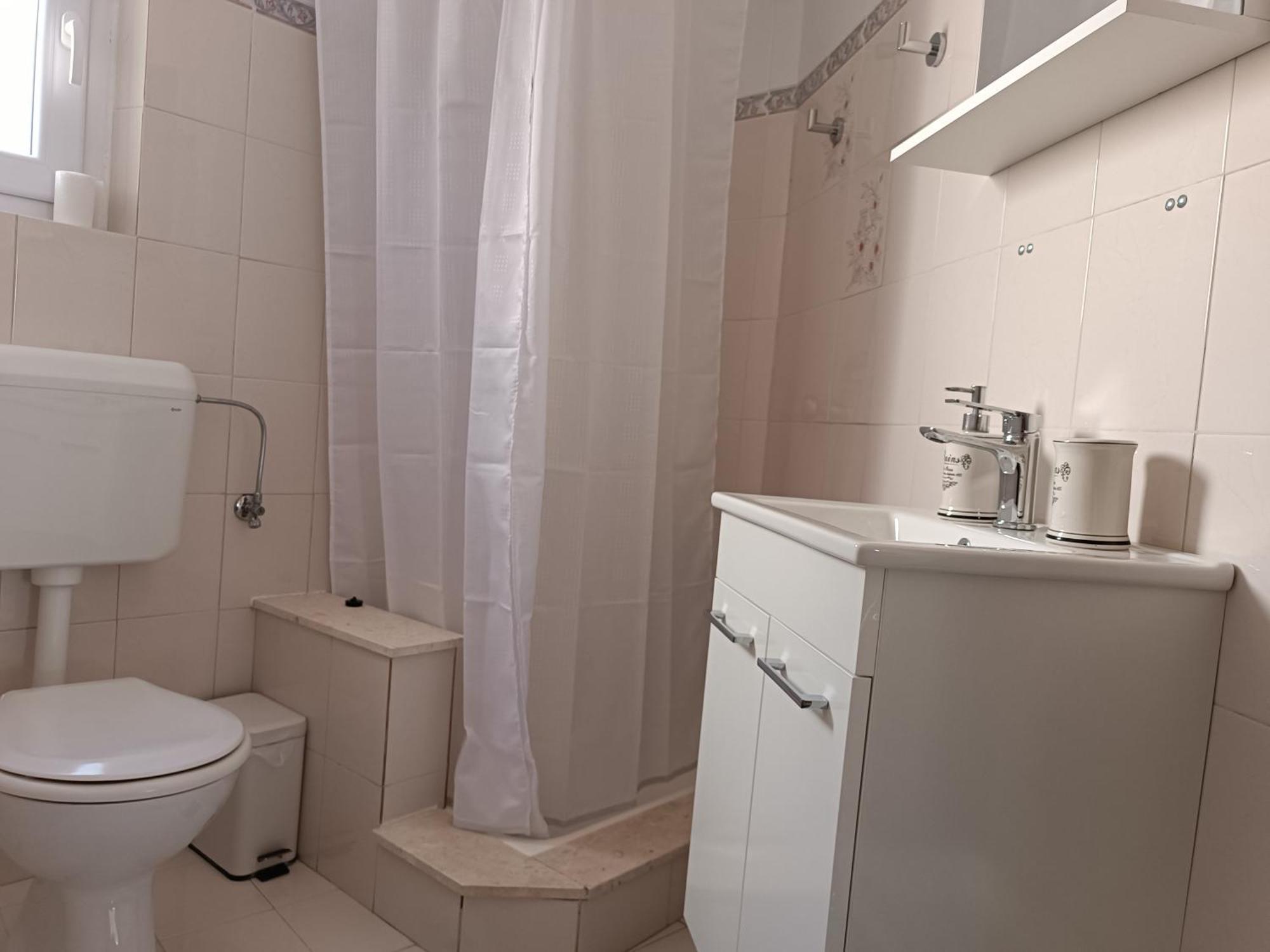 Appartement Pluton à Primošten Extérieur photo